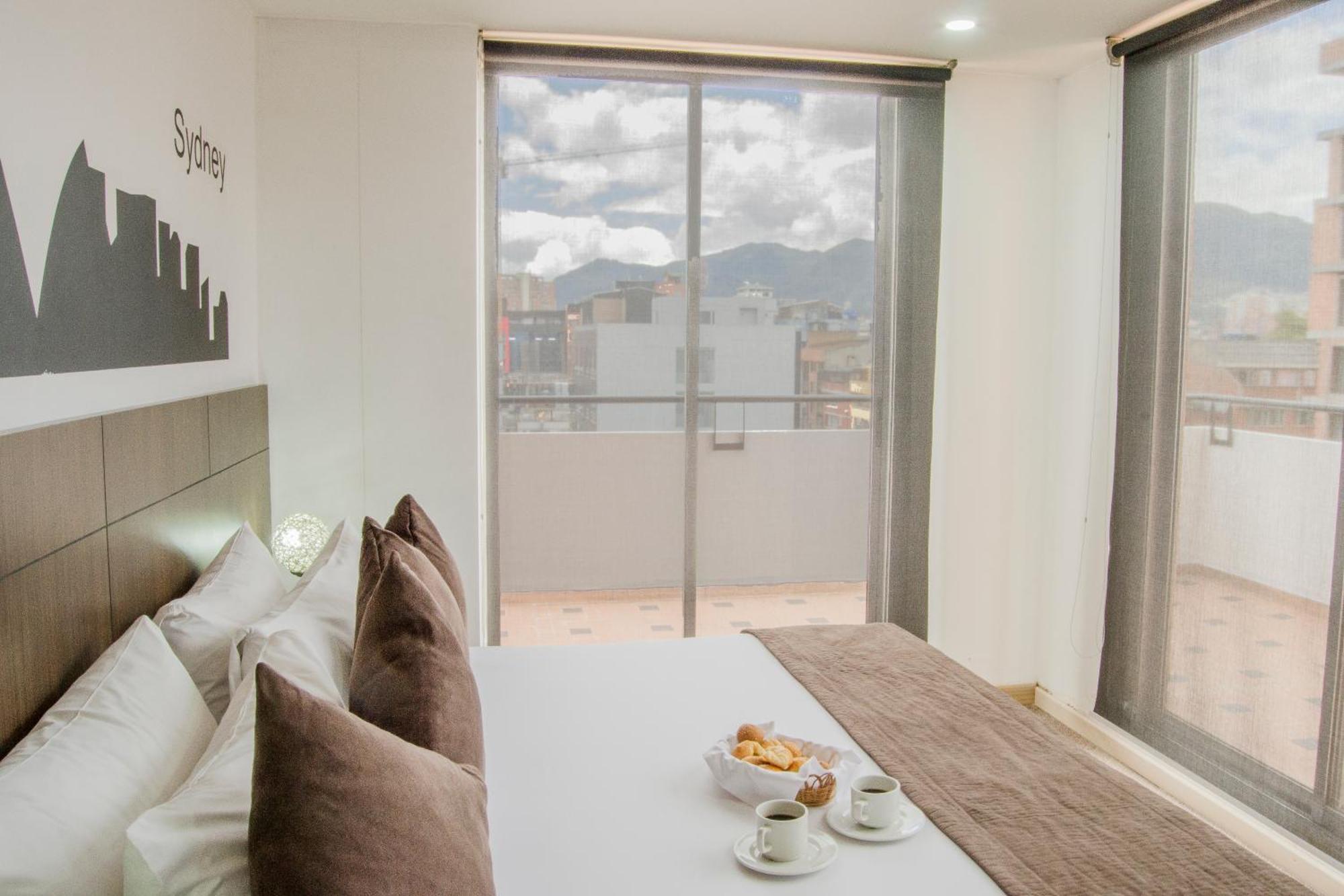 Hotel Apartamentos Regency La Feria Богота Екстериор снимка