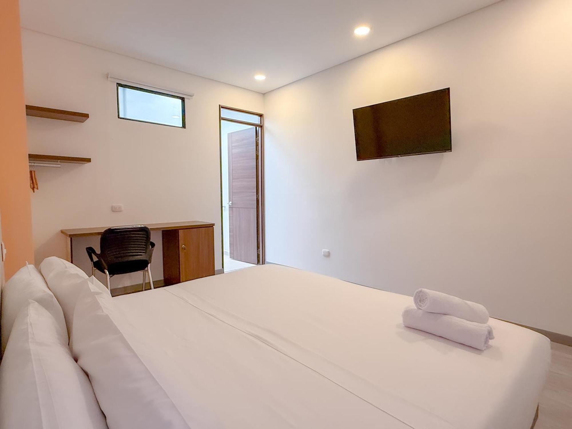 Hotel Apartamentos Regency La Feria Богота Екстериор снимка