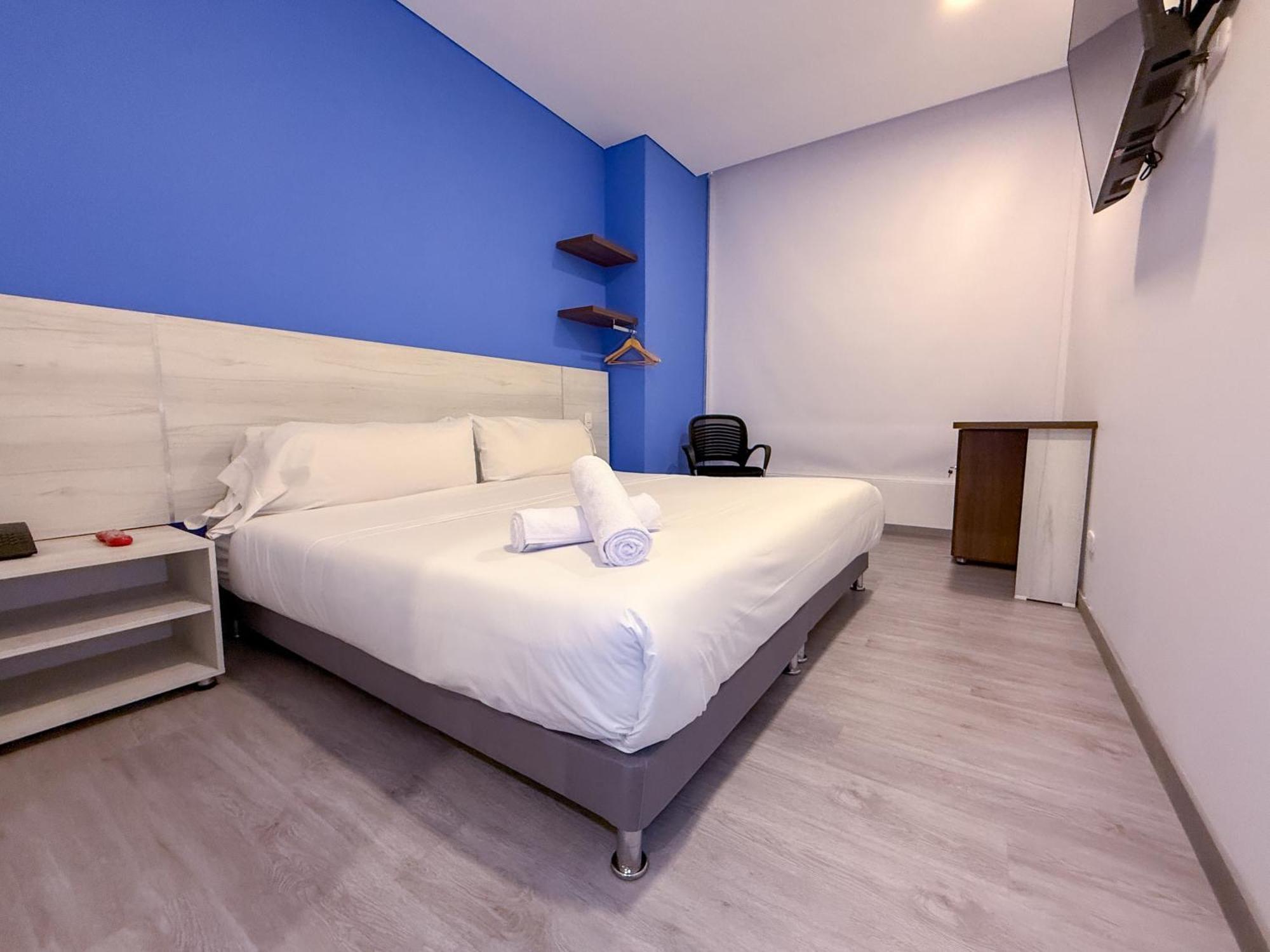 Hotel Apartamentos Regency La Feria Богота Екстериор снимка